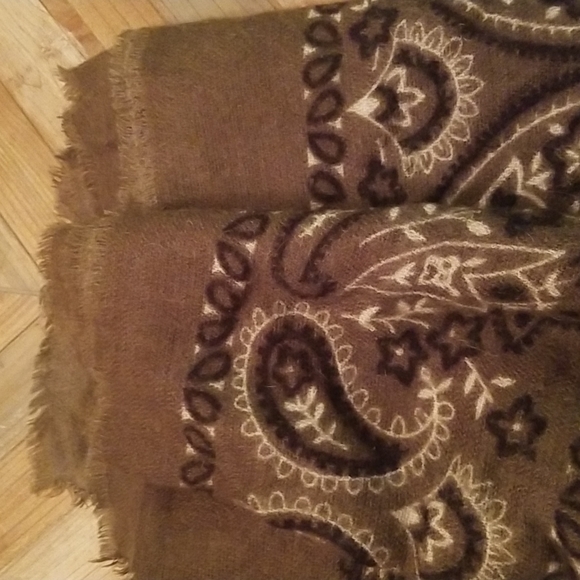 Green suede moto booties with zippers - Picture 8 of 9